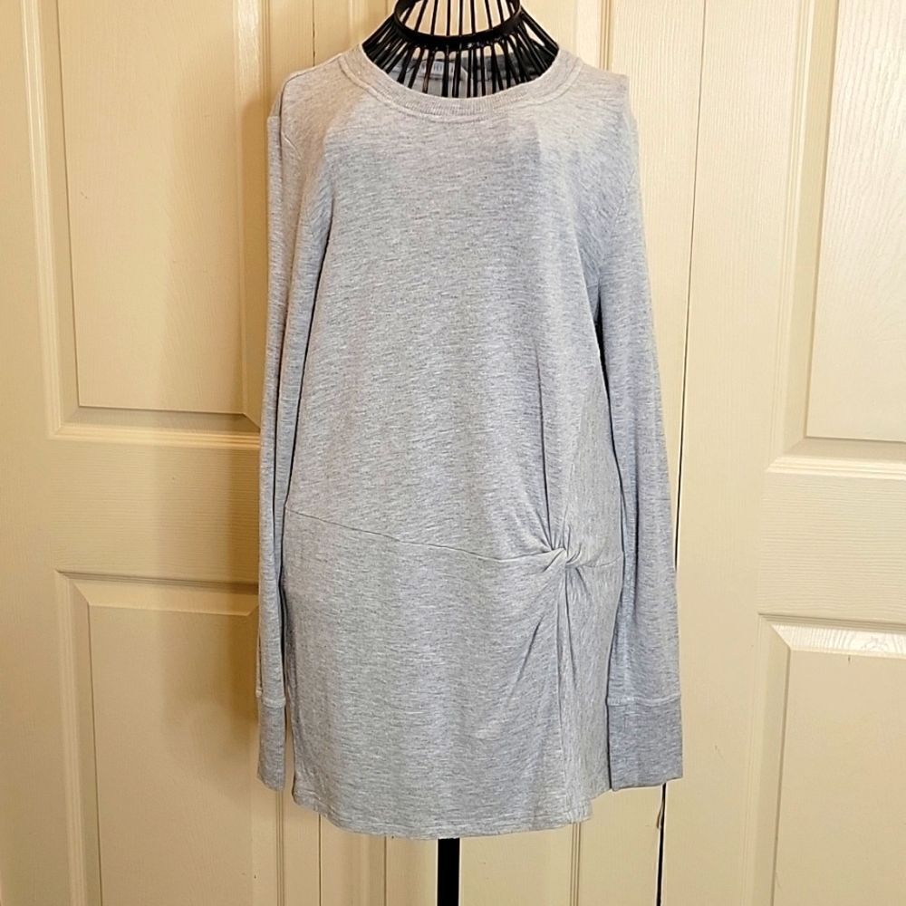 Athleta Gray Model Pullover Size Small - image 8